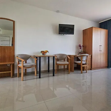 בית נופש Lovely In Slowienkowo